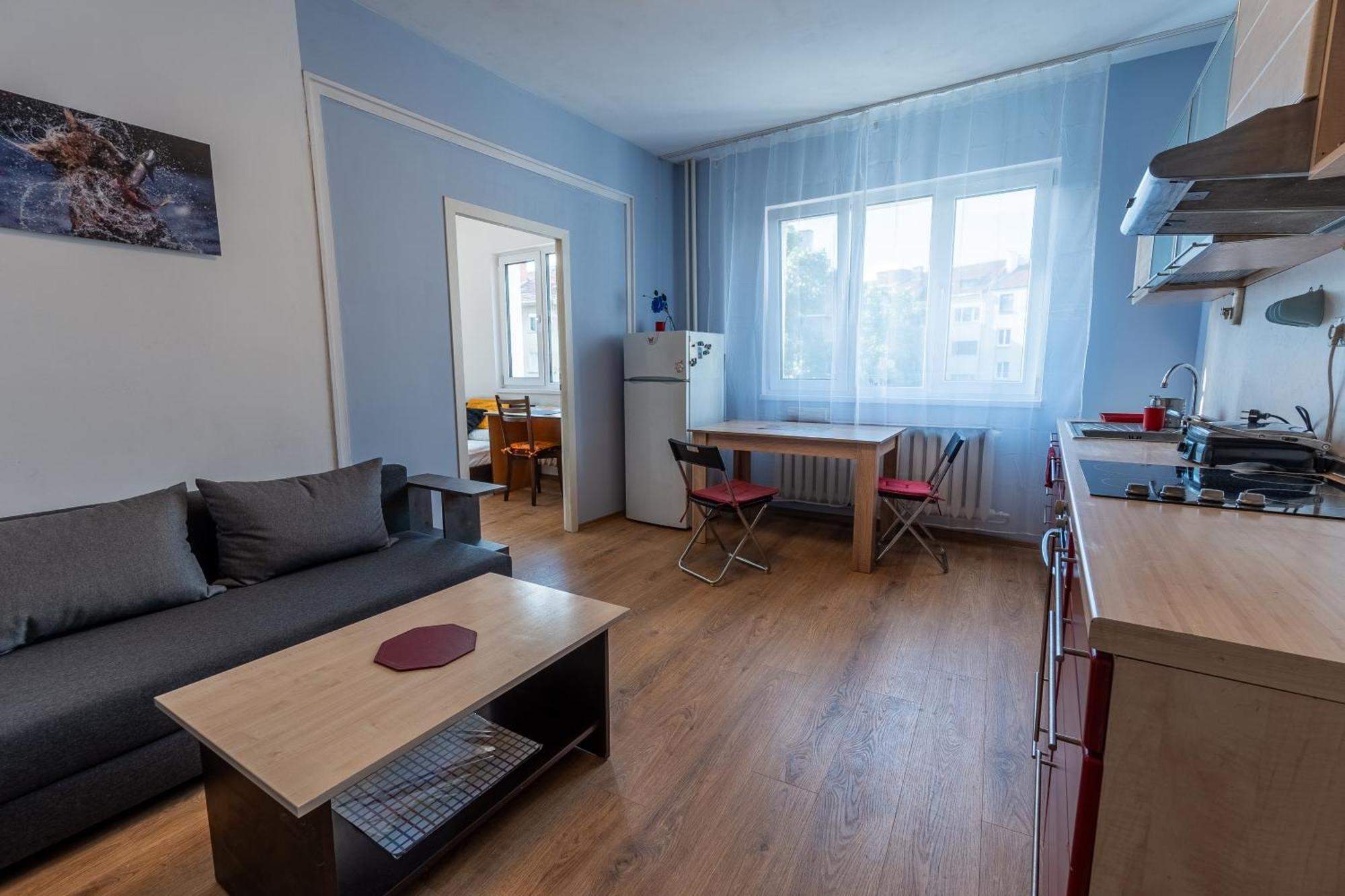 3-br